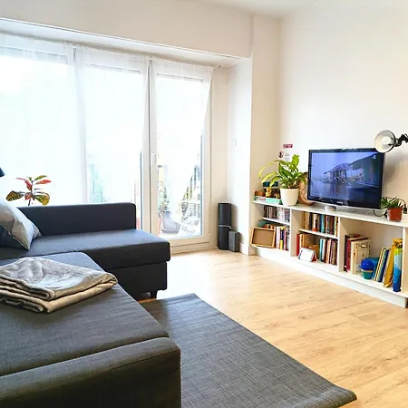 2 Cerca Del Puerto De Pasajes San Sebastián